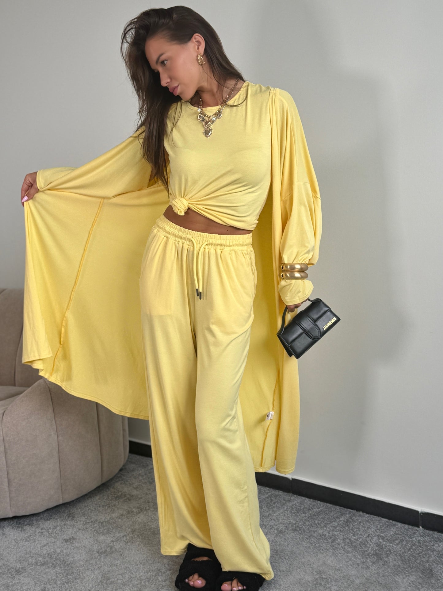 “Mellow-Yellow” 3 piece