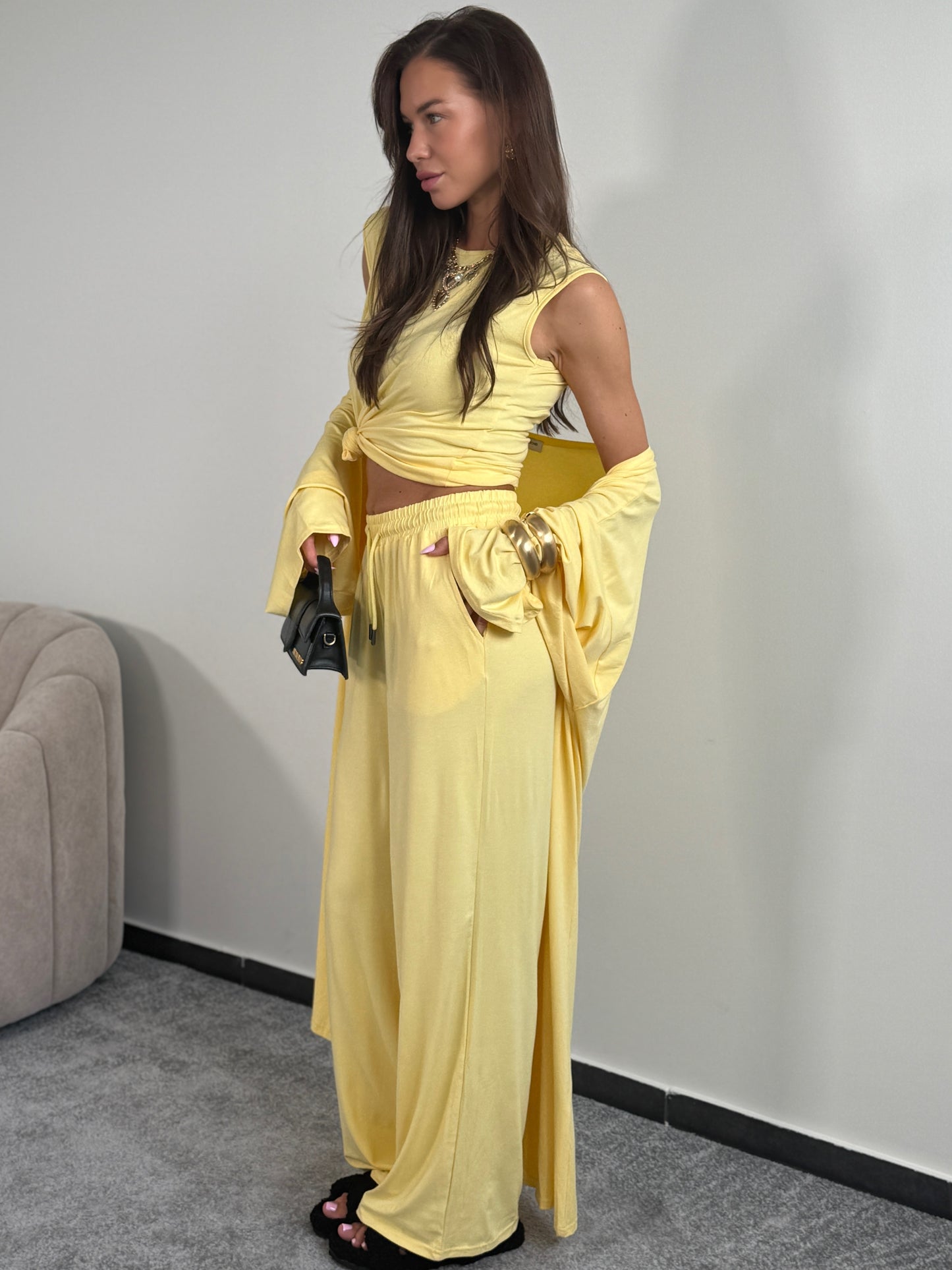 “Mellow-Yellow” 3 piece