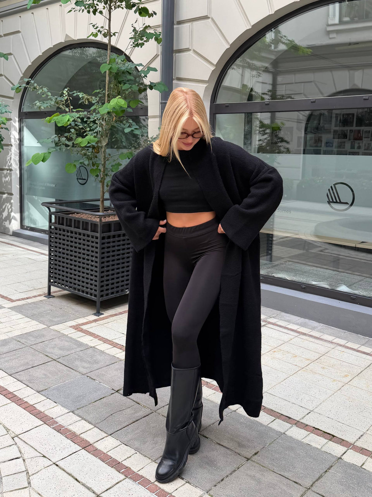 VOOL CARDIGAN “Black”
