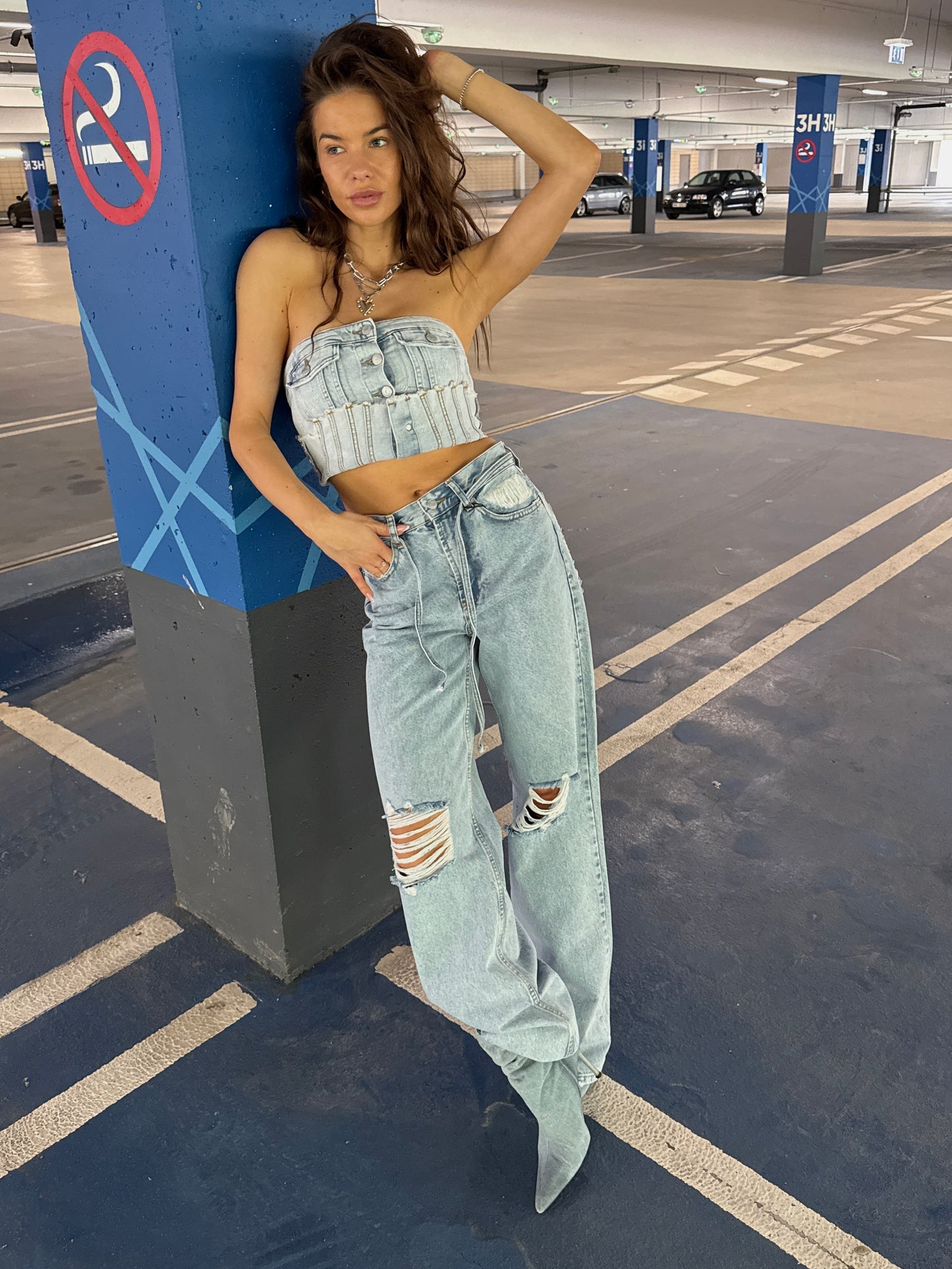 JEANS “Blue Fever”