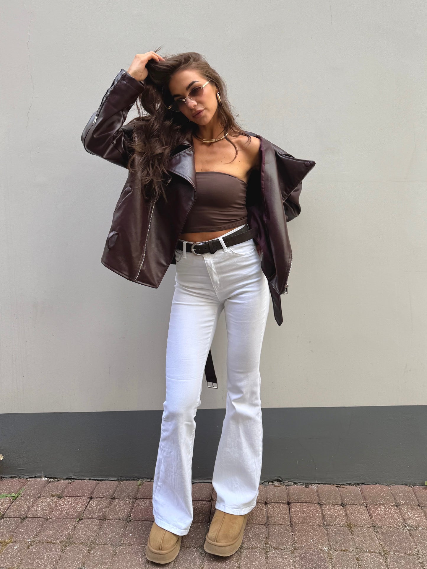 WHITE JEANS “Flare”