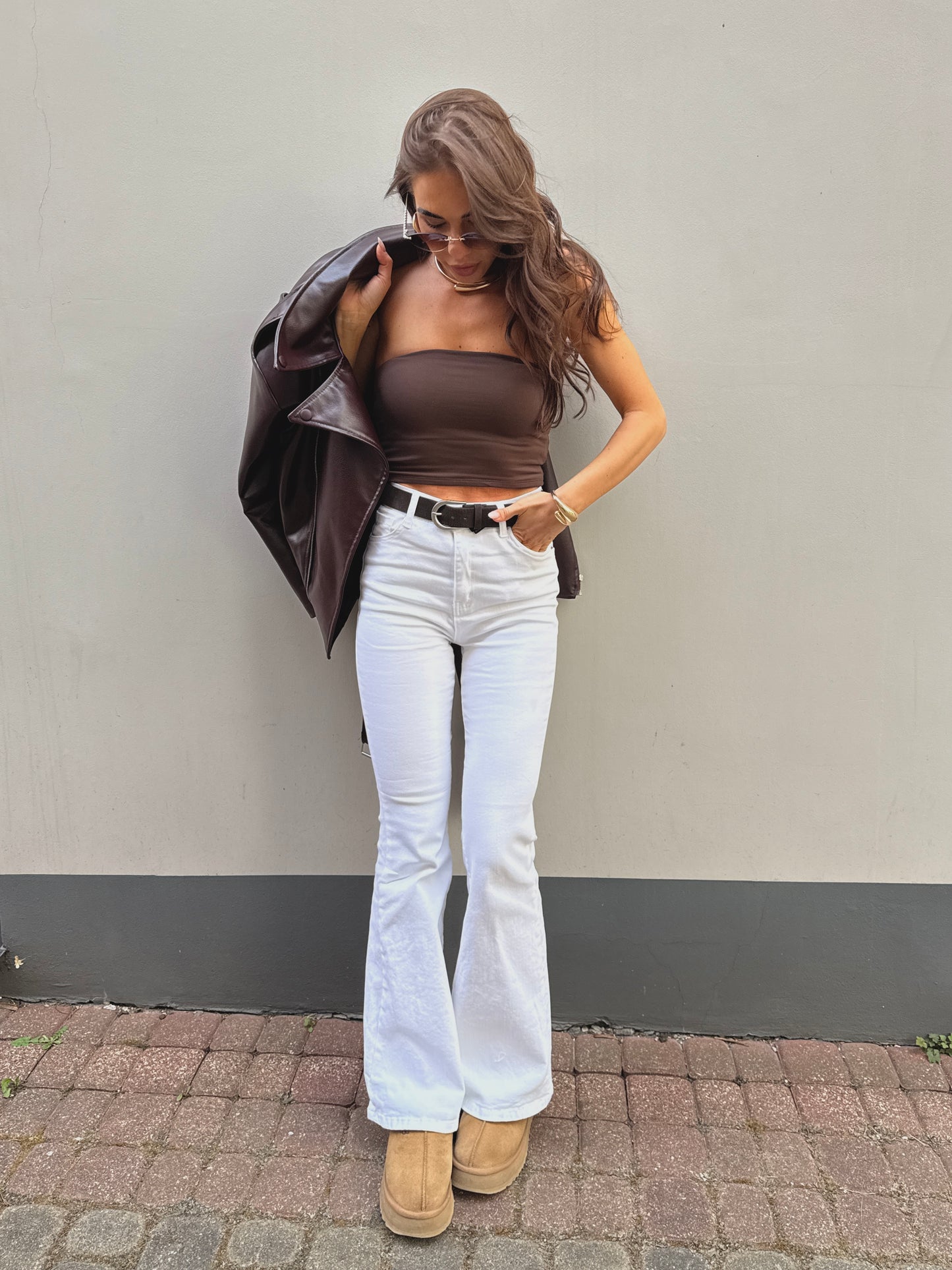 WHITE JEANS “Flare”