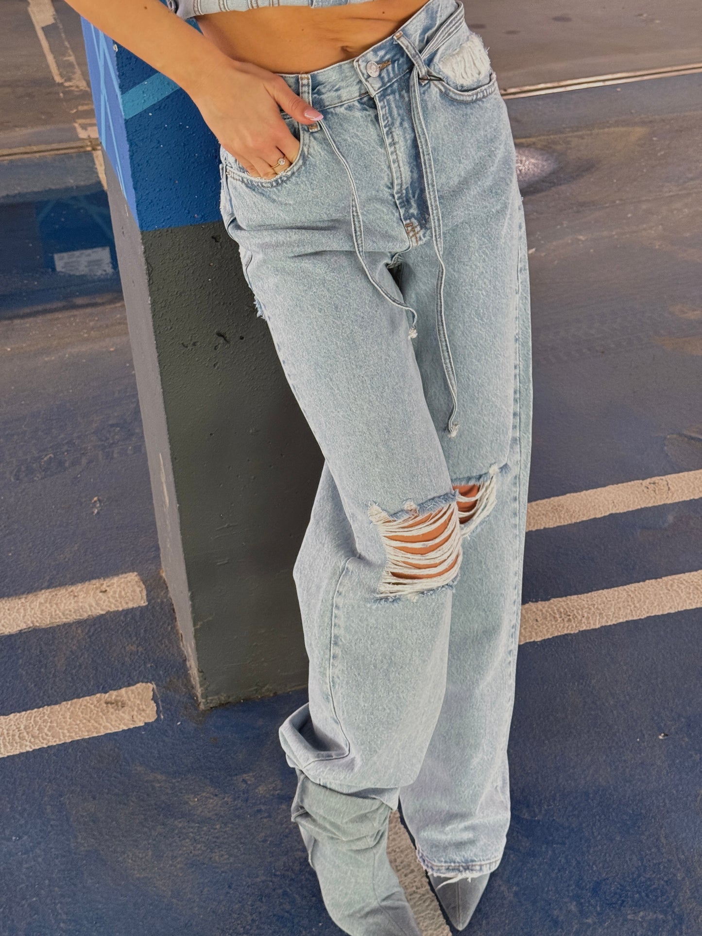 JEANS “Blue Fever”