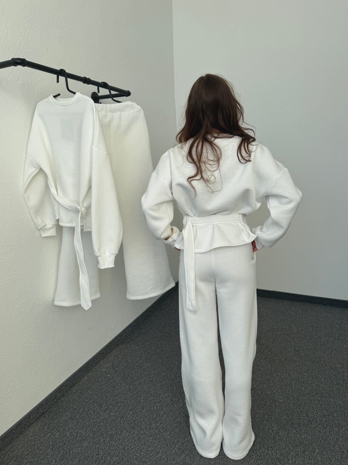 “The Tie-in Set”