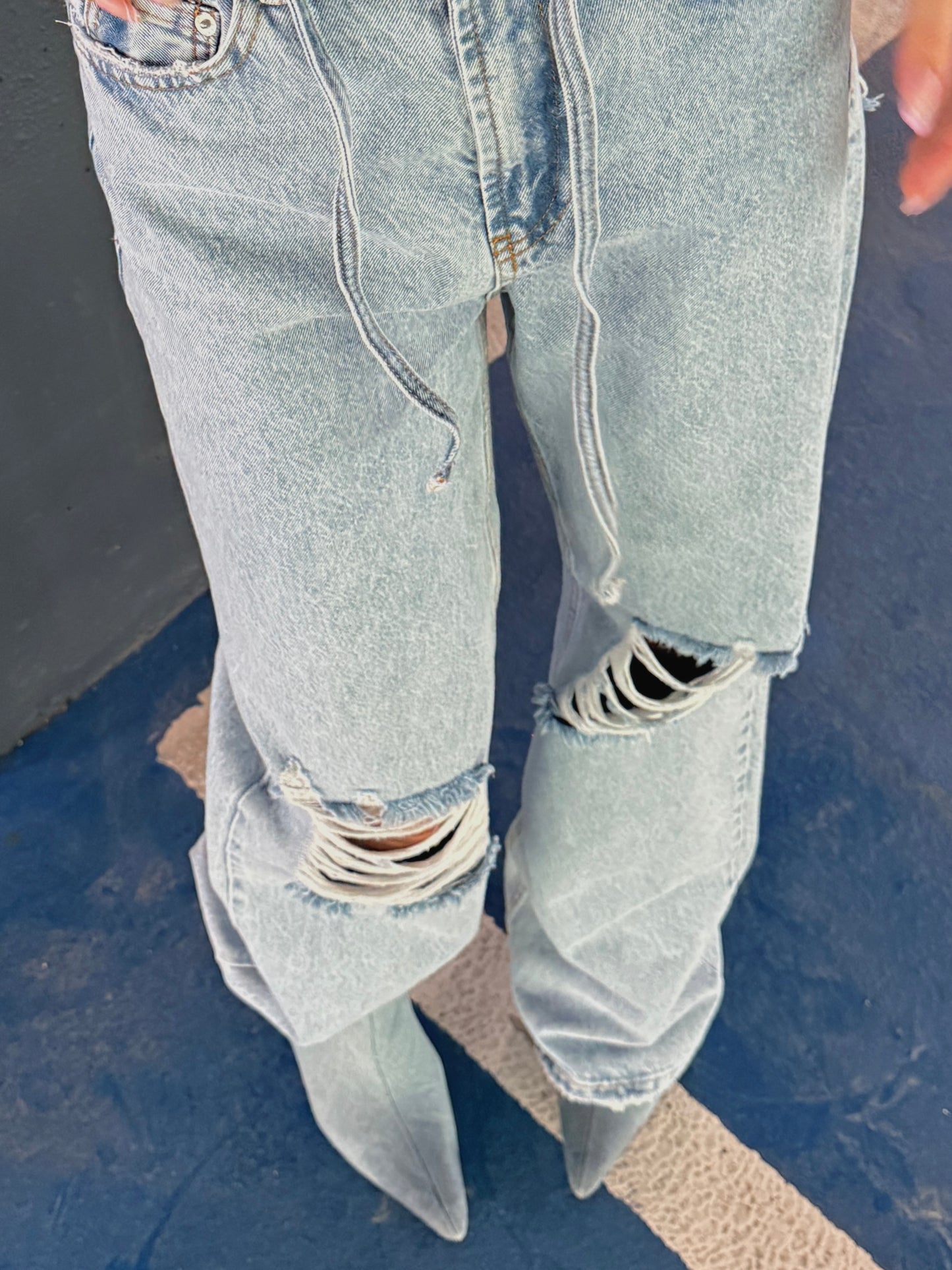 JEANS “Blue Fever”