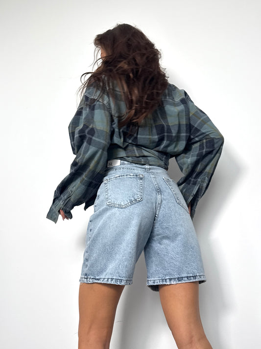 DENIM SHORTS