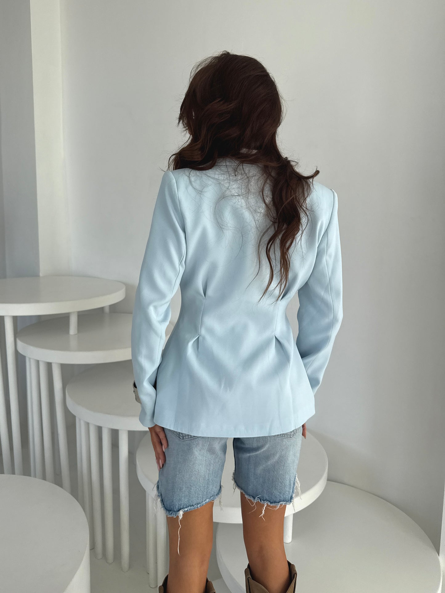 BABY BLUE BLAZER “Feminity”