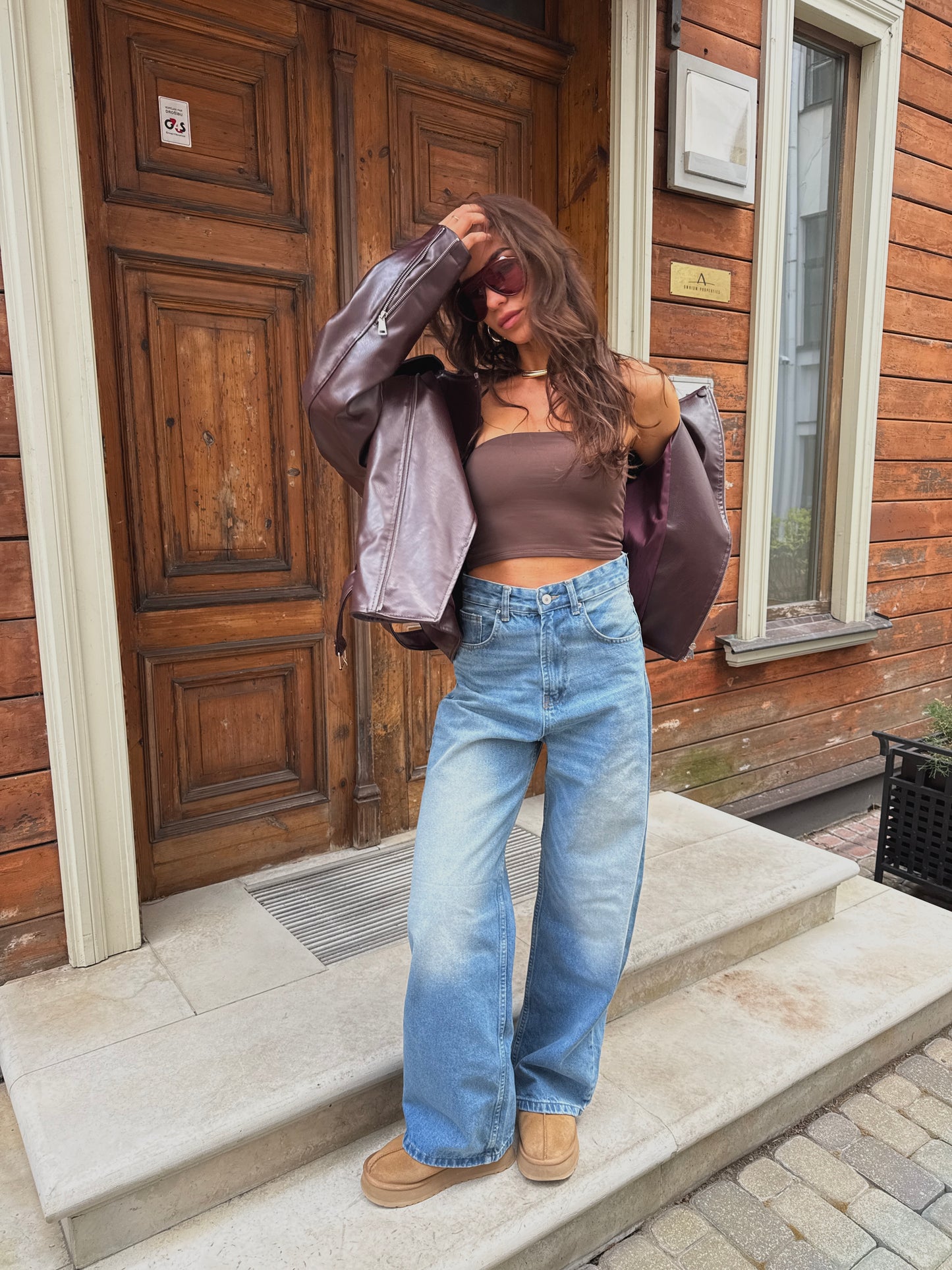 BAGGY JEANS “Brown leather pocket”