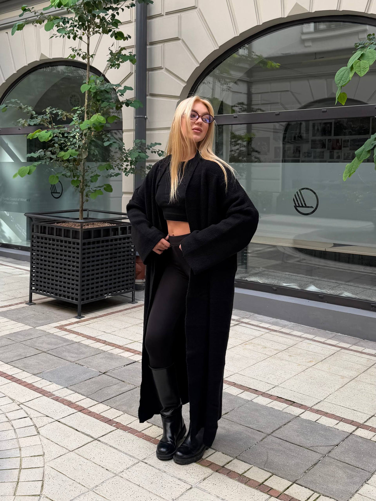 VOOL CARDIGAN “Black”