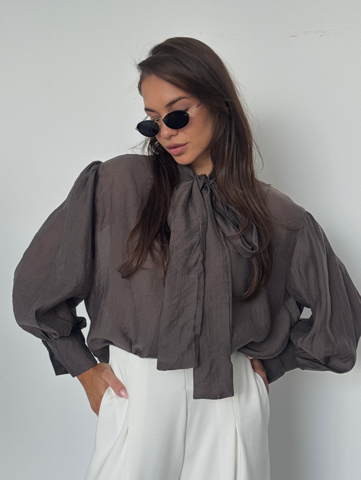 ELEGANT BLOUSE “Light Choco”
