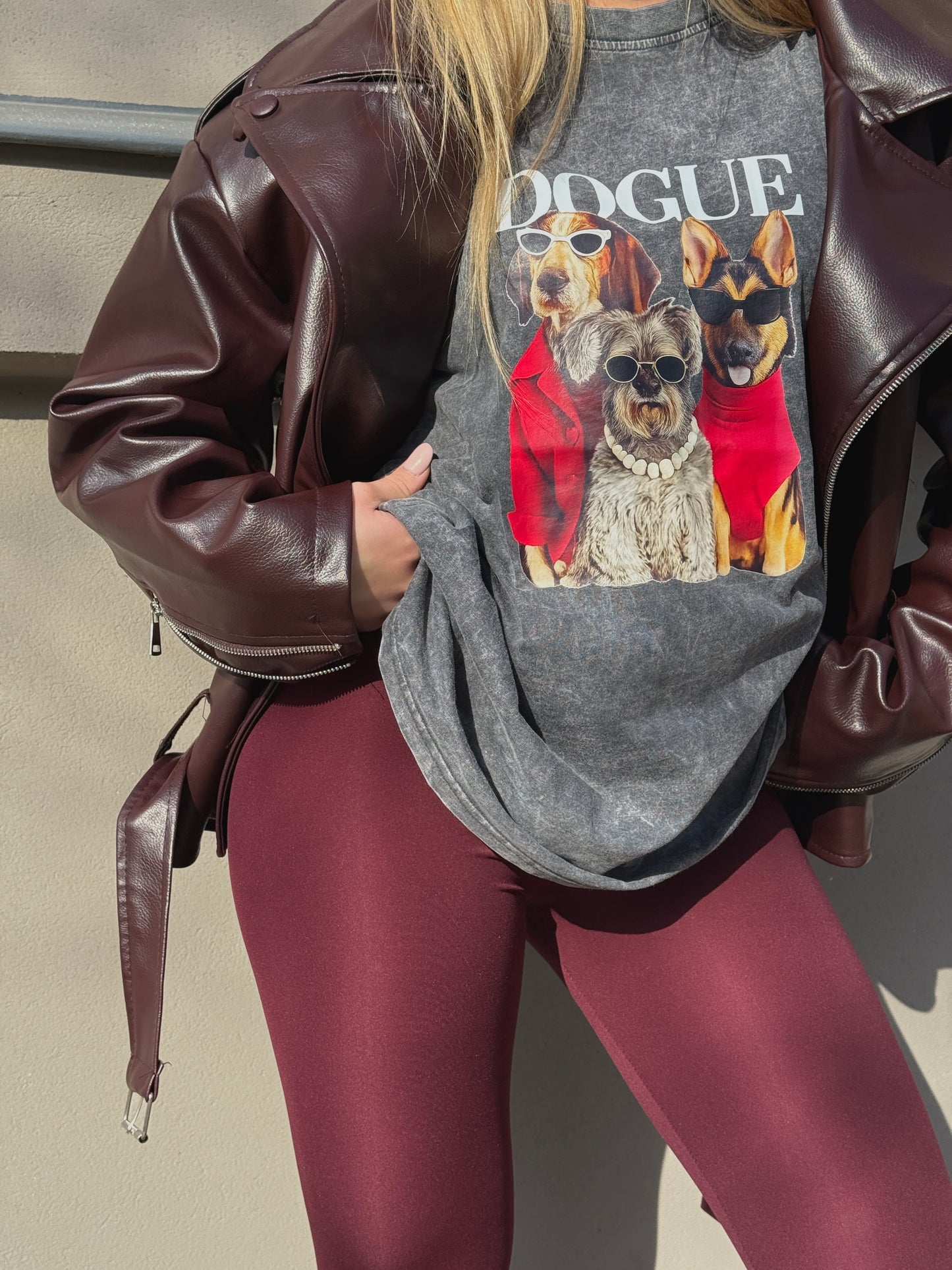 OVERSIZED T-SHIRT “Dogue”