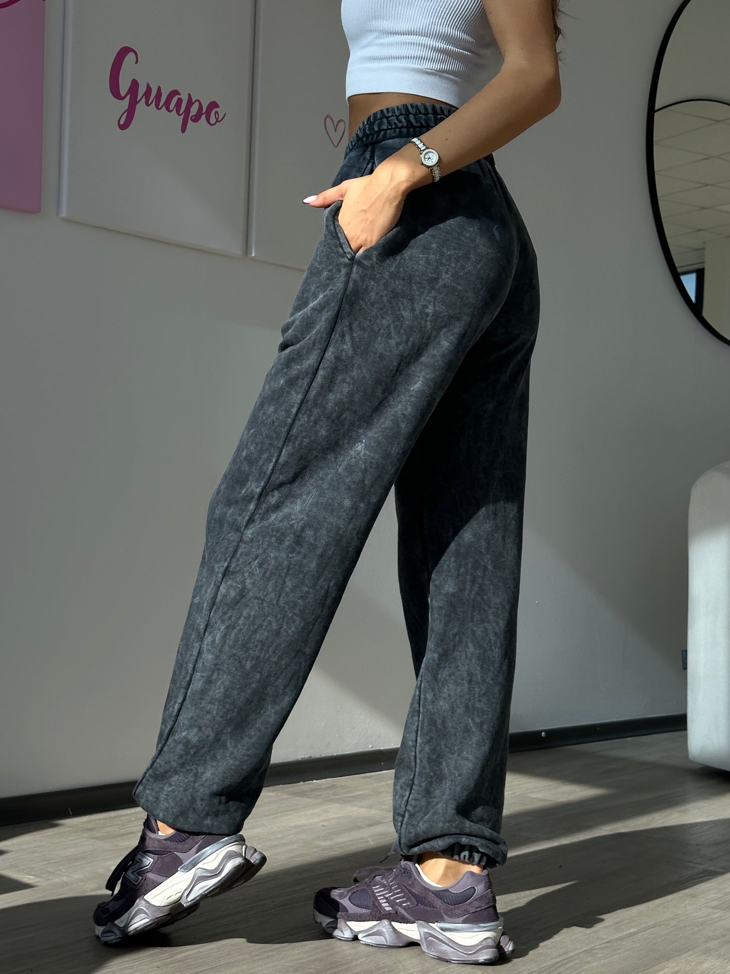 STYLISH GREY PANTS