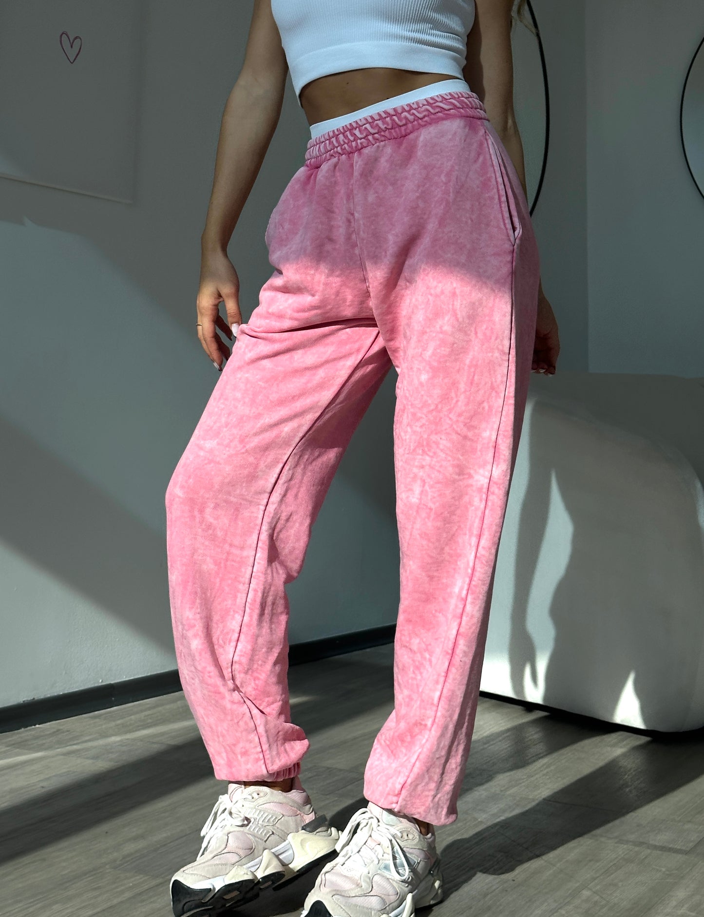 STYLISH PINK PANTS