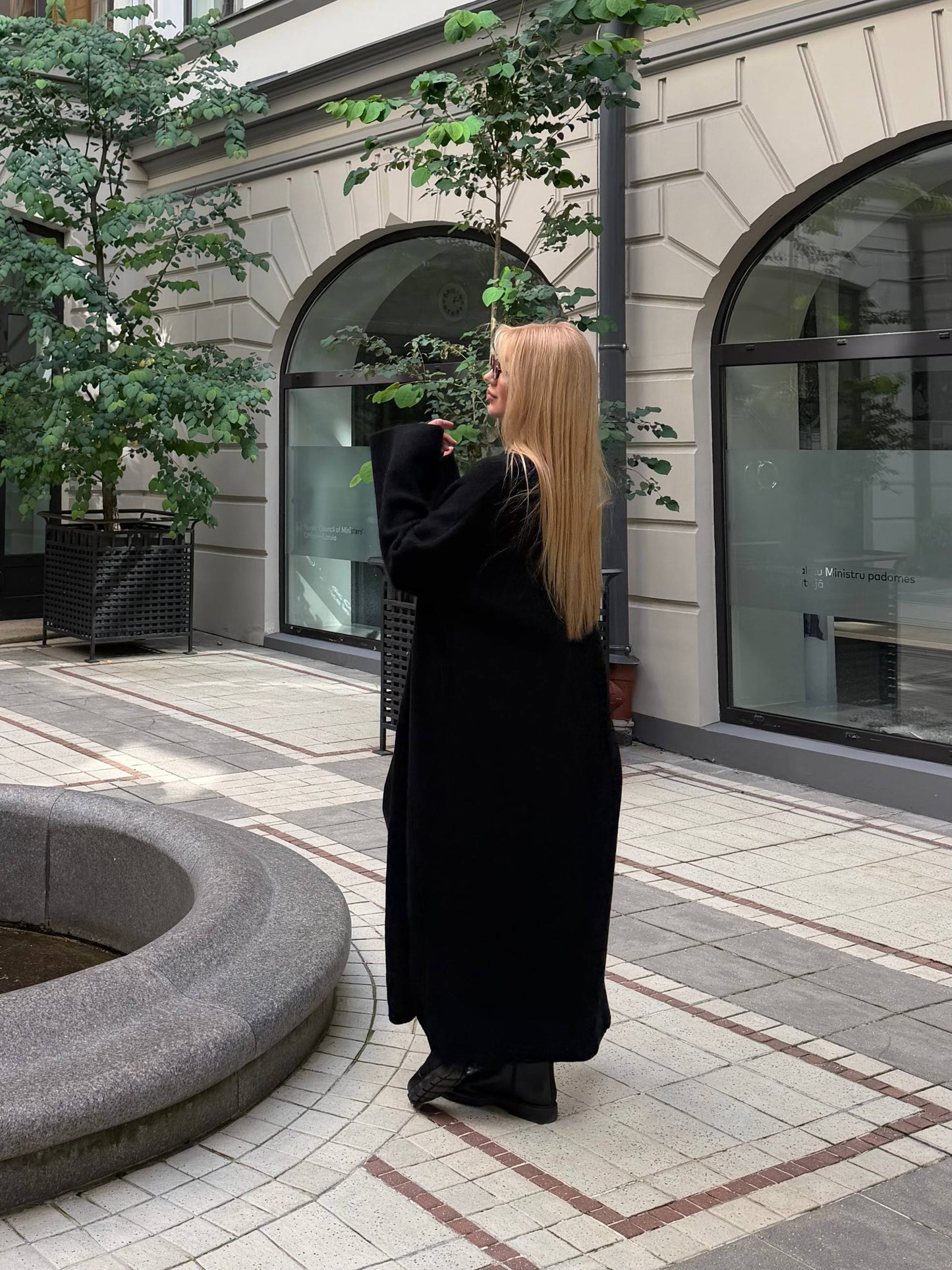 VOOL CARDIGAN “Black”