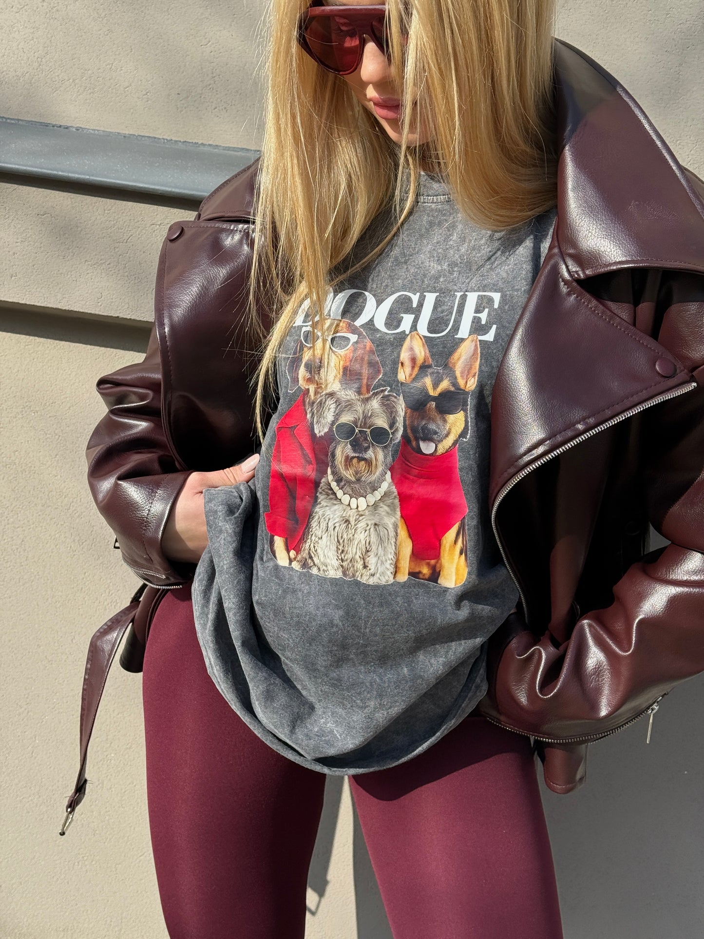 OVERSIZED T-SHIRT “Dogue”